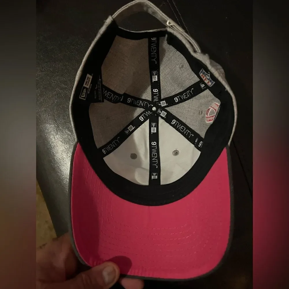 Seattle Seahawks Women’s New Era Breast Cancer Adjustable Cap